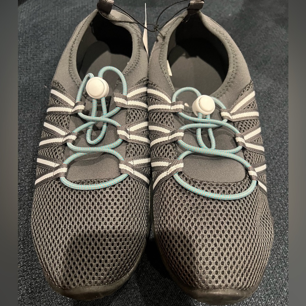 SUN & SKY WATER SHOES‎